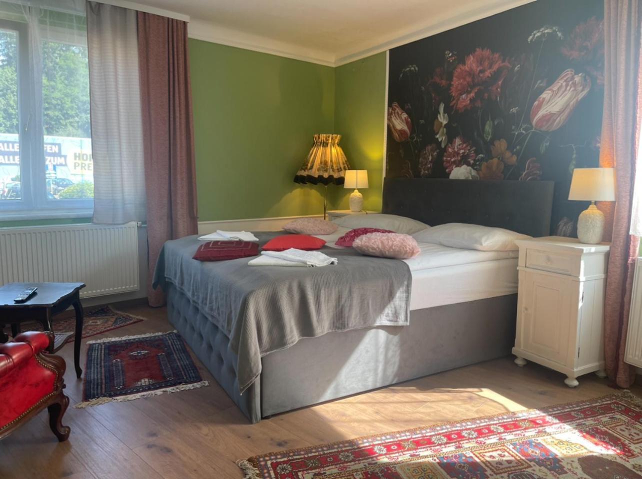 Corso, Zimmer & Fruehstueck Pressbaum Exterior foto
